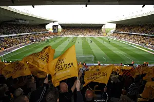Matches 08-09 Prints: Wolverhampton Wanderers vs Doncaster Rovers: Championship Clash at Molineux - Fans Excitement