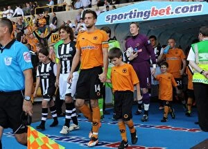 Wolves v Newcastle Collection: Wolverhampton Wanderers vs Newcastle United: Mascot Showdown - Barclays Premier League