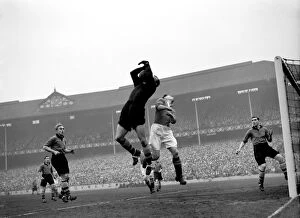 Wolves defeat Manchester United to reach the 1949 FA Cup Final
