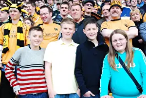 Wolves Previous Seasons: Matches 08-09: Championship Champions Celebration